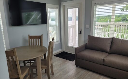 Lakeview Cottage w/ Lookout Deck