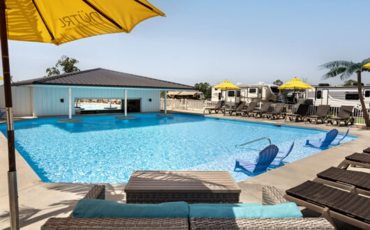 RV-Adult-Pool